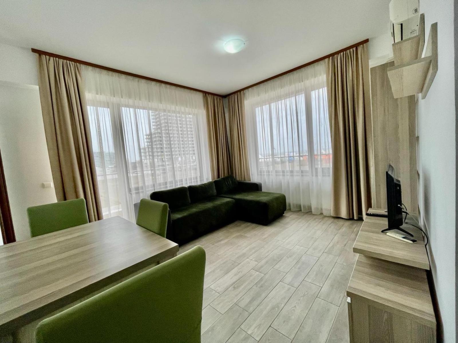 Summerland Apartmants Mamaia Nord Apartment Exterior photo